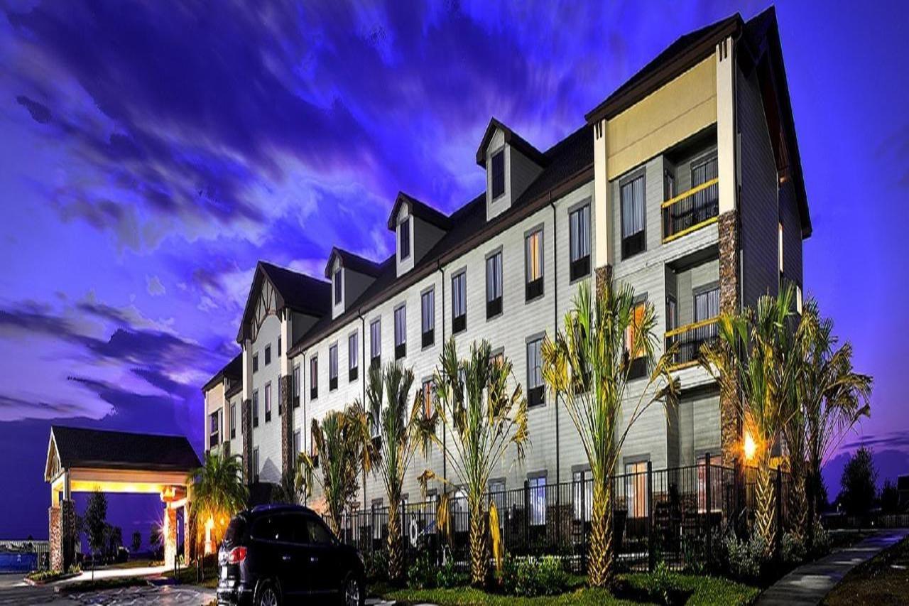 Comfort Inn & Suites Beeville Exterior foto