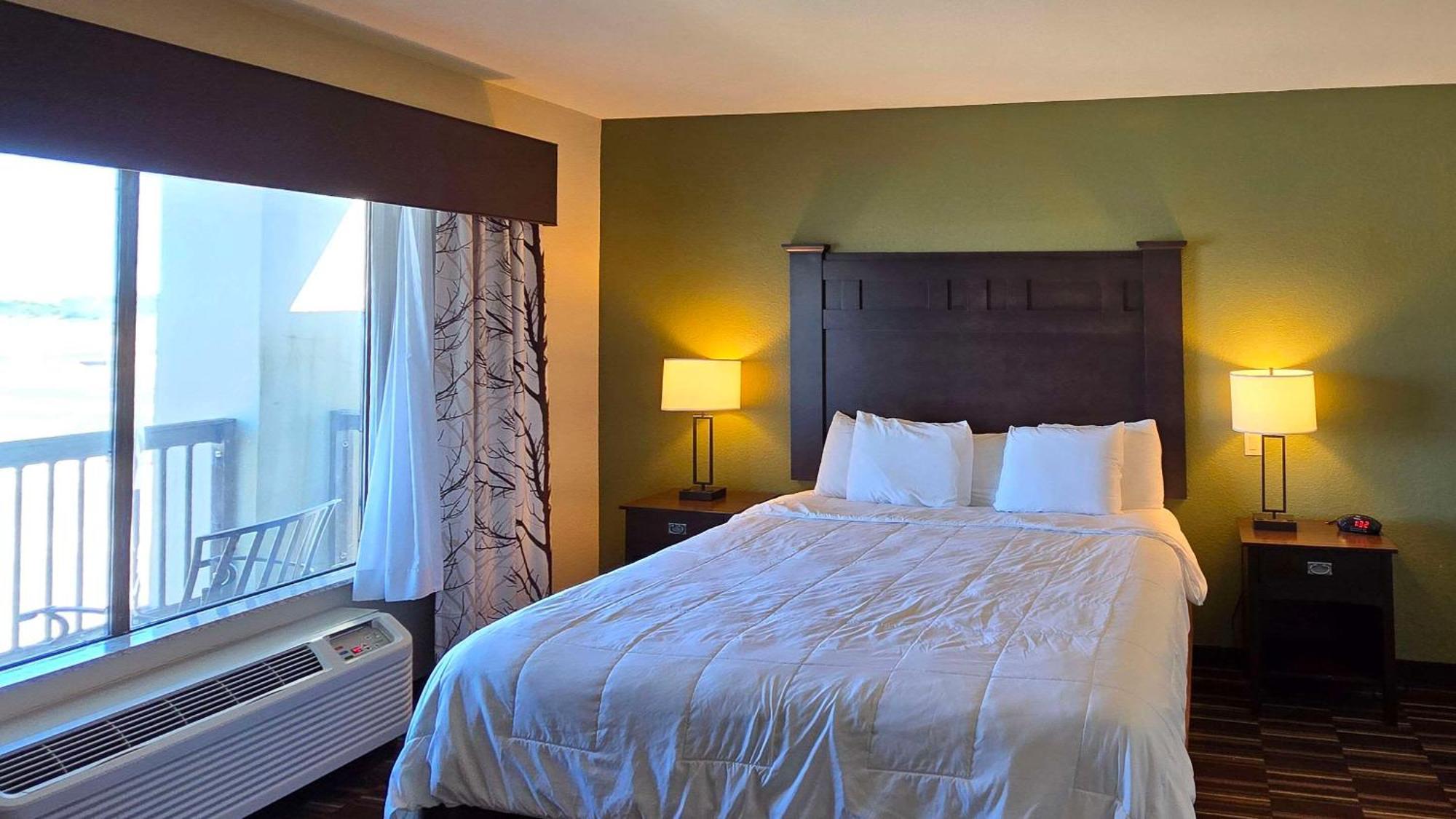 Comfort Inn & Suites Beeville Exterior foto