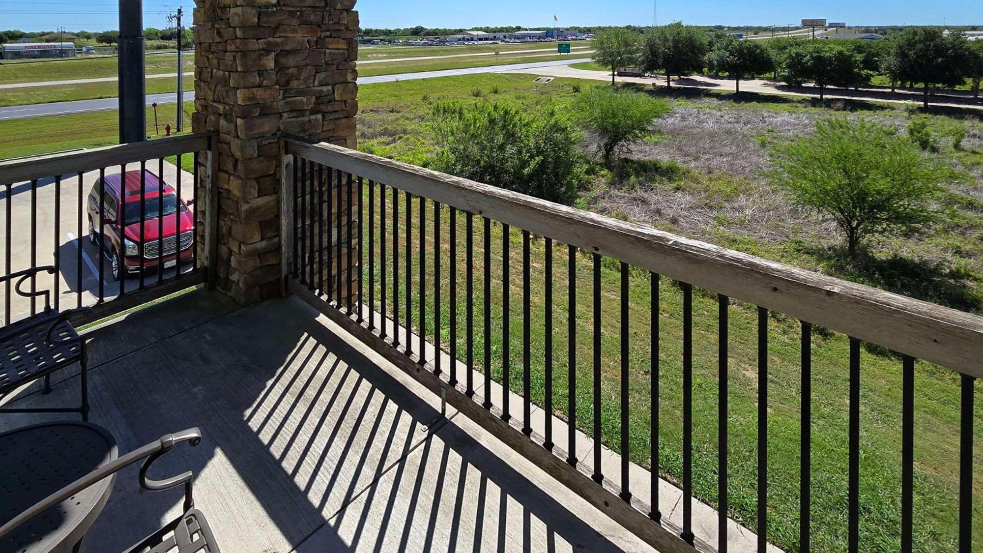 Comfort Inn & Suites Beeville Exterior foto